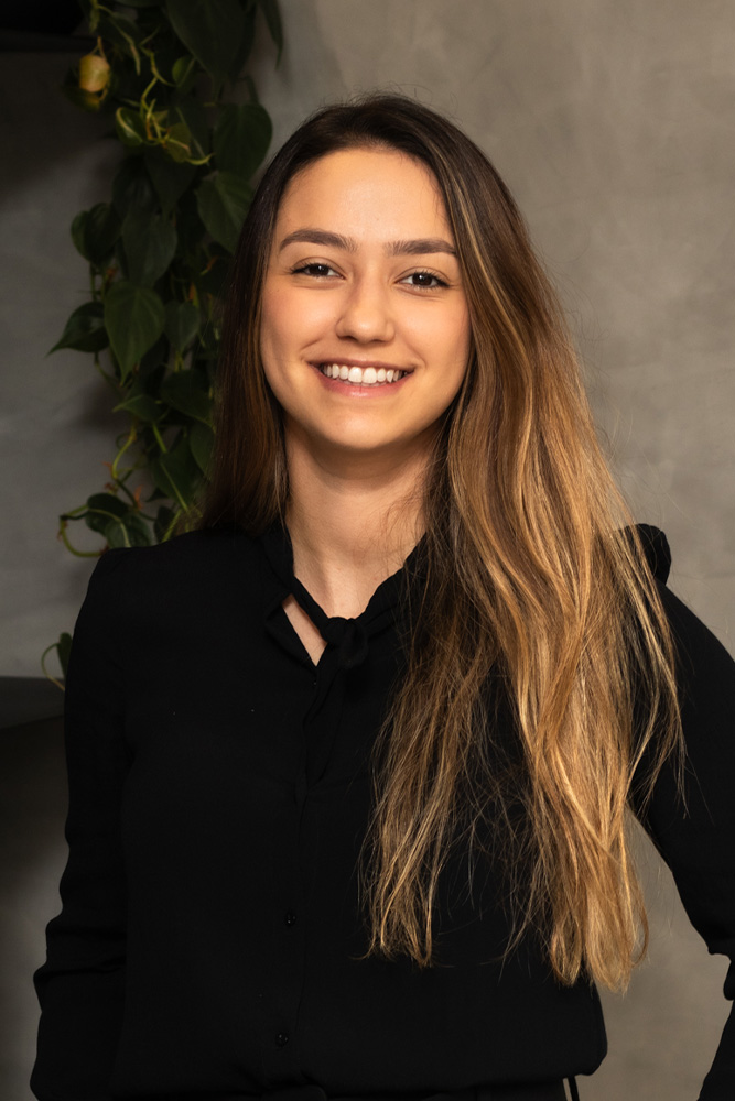 Poliana Dequêch atua na equipe de Direito Societário e Organização Patrimonial e Familiar.